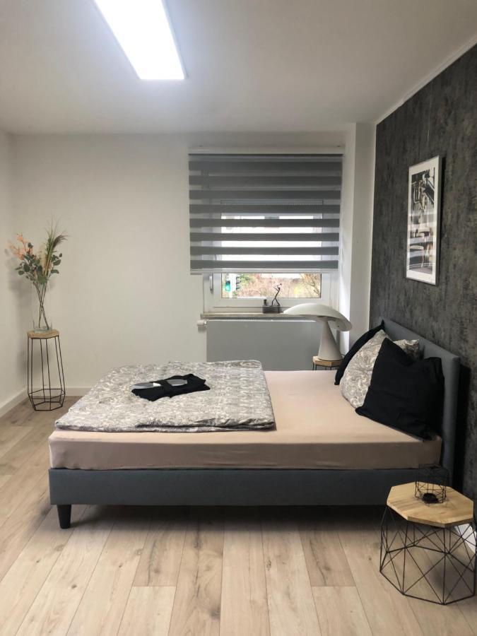 Body Kult Loft - Modernes Appartement Mit 2 Separaten Schlafzimmern Цвикау Екстериор снимка